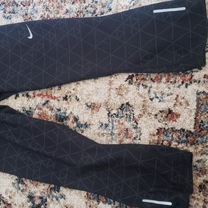 Nike Dry Fit Cropped Leggings